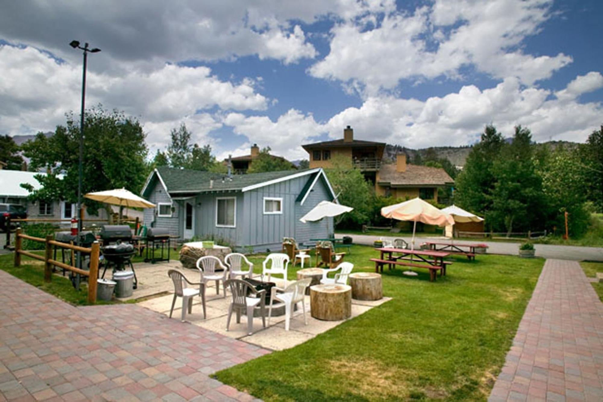 Lake Front Cabins Джун Лейк Екстериор снимка